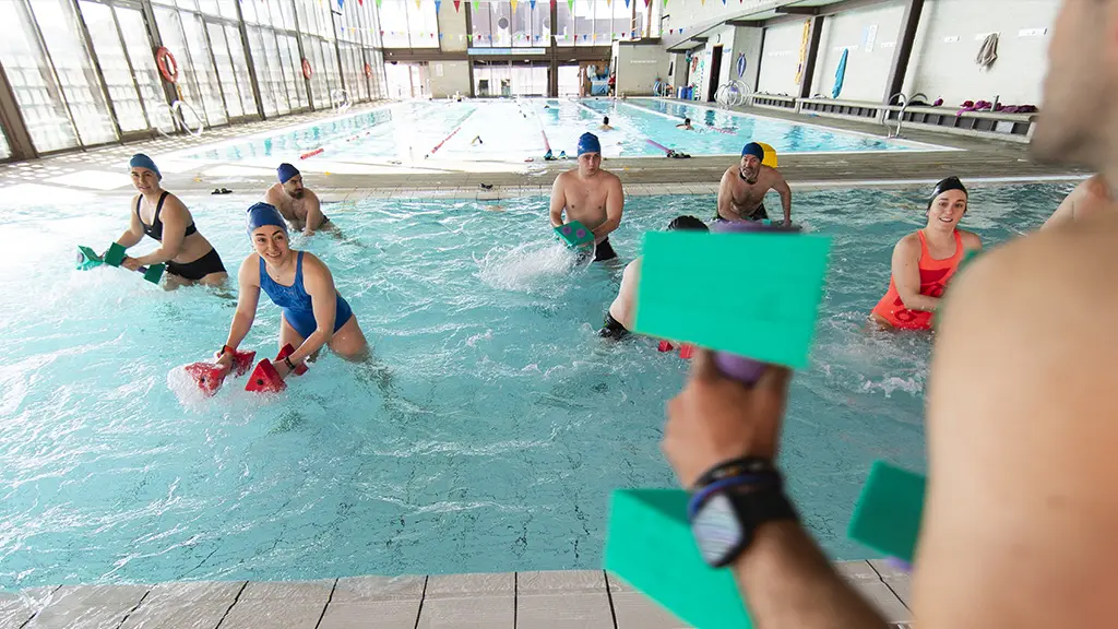 piscina centro madrid escuelas san antón