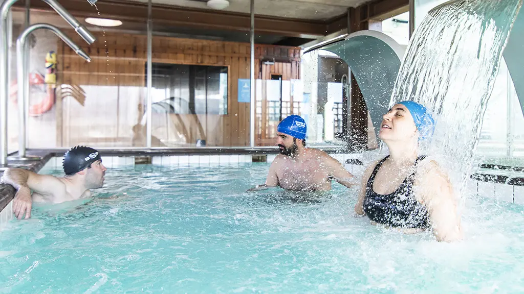 piscina centro madrid escuelas san antón